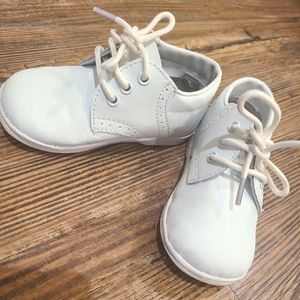 Toddler white Higtop Angel shoes